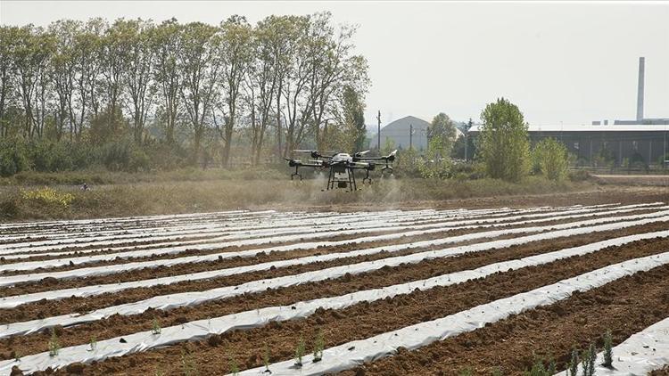 İHAlar zirai ilaçlamada kullanılabilecek