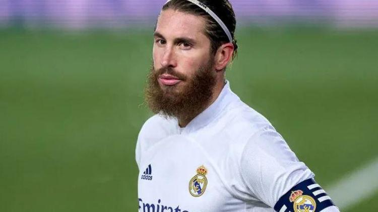 Real Madridde kriz Sergio Ramos için transfer kararı...