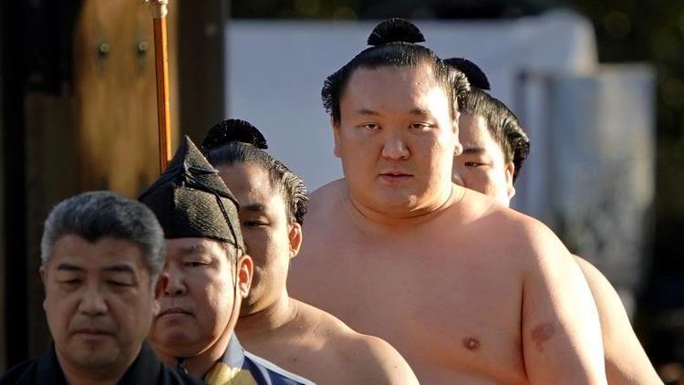 Japonya Sumo Başpehlivanı Hakuho Kovid-19a yakalandı