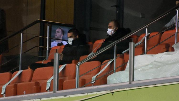 Galatasaray 16 maç sonunda istikrar yakalayamadı Fatih Terim dönüyor...