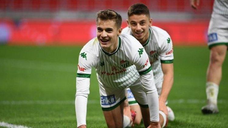 Bursaspor’un gençleri kariyerlerinin zirvesinde Bu sezon...