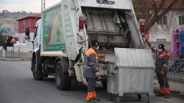 Melikgazi Belediyesi, günlük 460 ton çöp topluyor