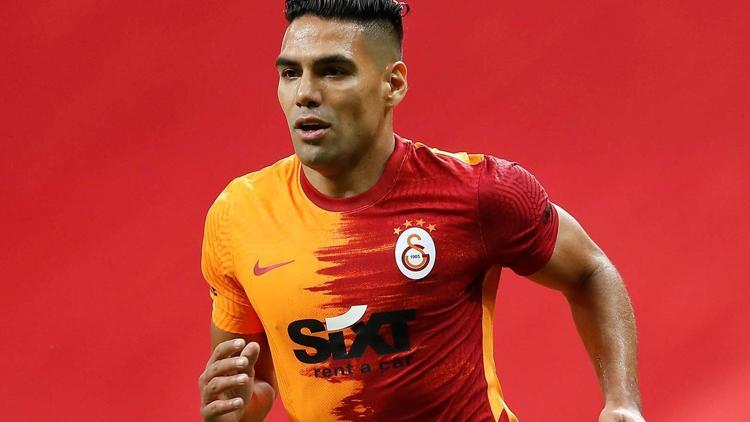 Galatasaraydan Radamel Falcao için sakatlık açıklaması