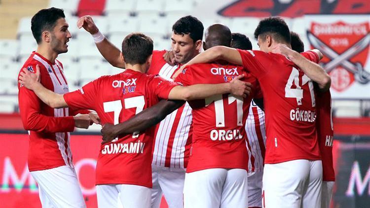 Antalyaspor bu sezon ilki yaşadı Ersun Yanal...