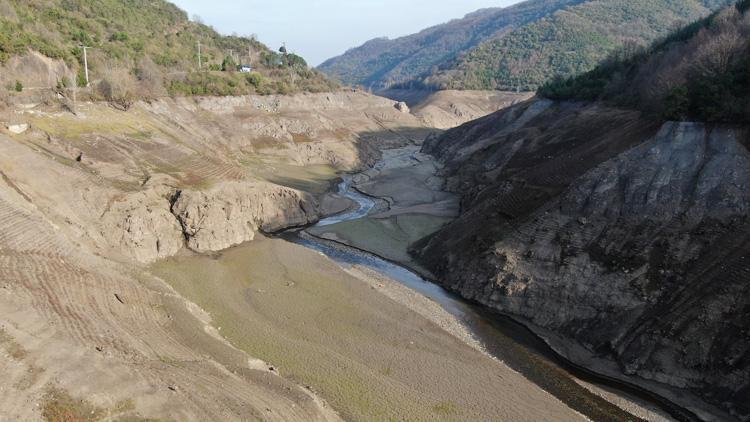 Yuvacık Barajı alarm veriyor, su seviyesi yüzde 14’e düştü