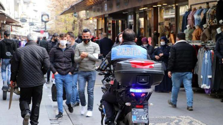 Gaziantepte çarşılarda yoğunluk sürüyor