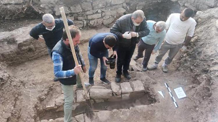 Diyarbakırda, Sultan 1inci Kılıçarslanın mezar aramalarında kalıntılar bulundu