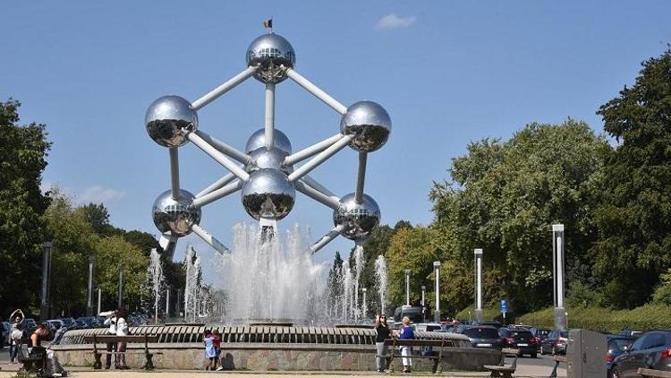 Brükselin 63 yıllık sembolü Atomium