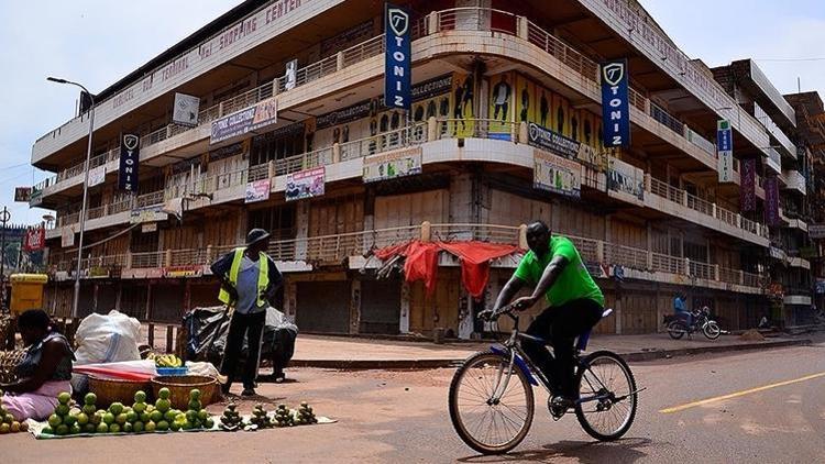 Uganda seçimlere 2 gün kala sosyal medyaya erişimi kısıtladı