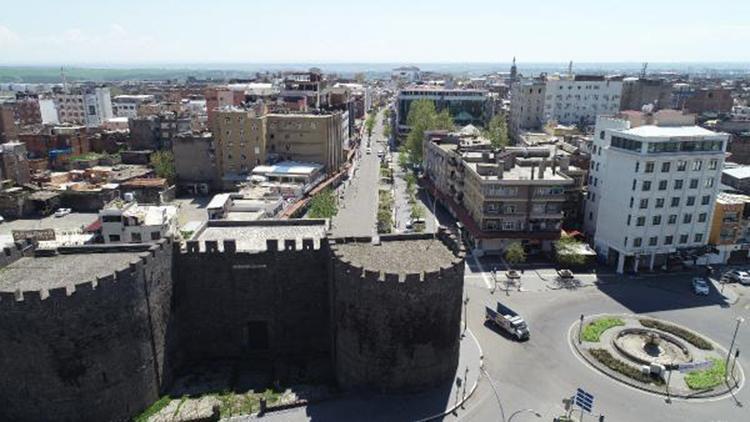 Diyarbakırın 106 bin nüfuslu Sur ilçesinde pozitif vaka sıfırlandı
