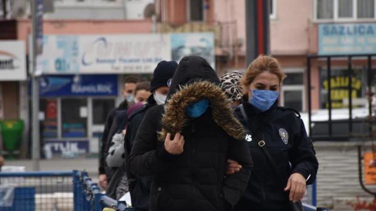 FETÖ’nün mahrem kadın yapılanmasına 7 kentte operasyon: 17 gözaltı