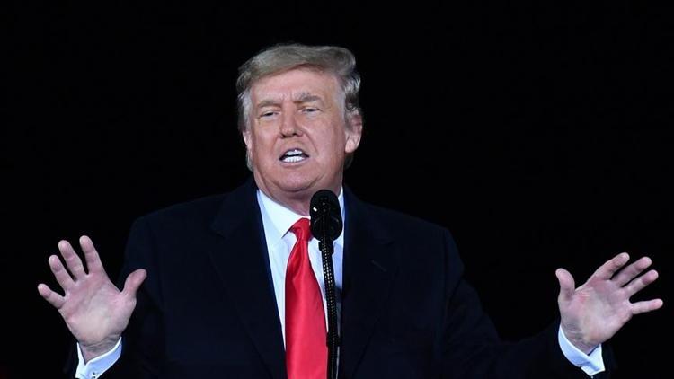 Kritik görüşmeler sürerken Donald Trumptan flaş çağrı