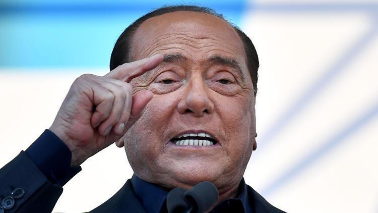 Son dakika Eski İtalya Başbakanı Berlusconi hastaneye kaldırıldı