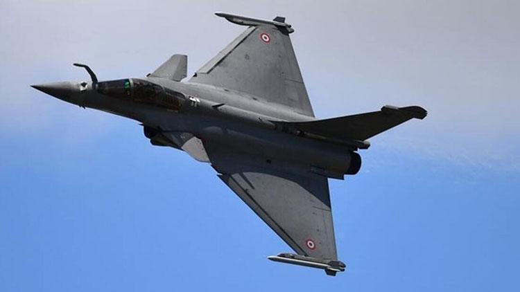 Yunanistan Parlamentosu, Fransadan Rafale savaş uçakları satın alınmasını onayladı