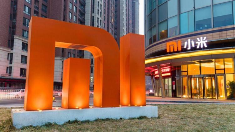 Xiaomiden flaş açıklama: Çin ordusuyla ilgimiz yok