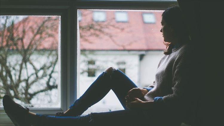 Majör depresyon nedir Depresyonla başa çıkma yöntemleri ve tedavi süreciyle ilgili bilgiler