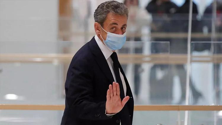 Sarkozy’ye karşı bir soruşturma daha açıldı