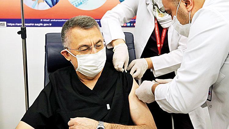 Cumhurbaşkanı Yardımcısı Oktay: Vatandaşlar aşısını olsun