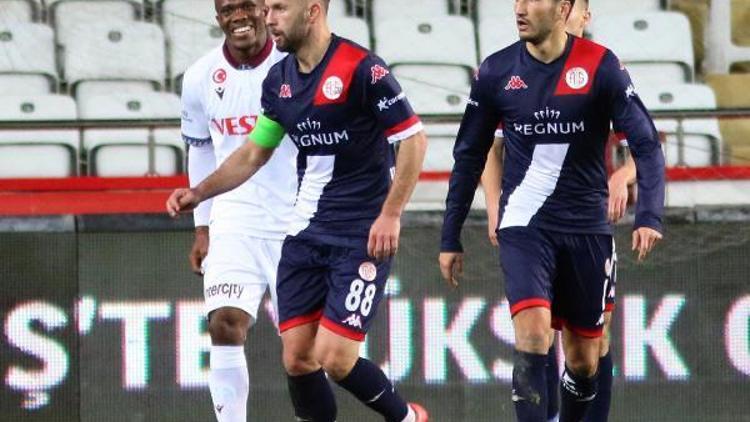Antalyasporda Ersan Adem Gülüm bekleneni veremedi