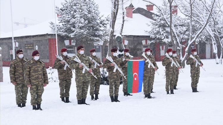 TSK gövde gösterisine hazırlanıyor Azerbaycan askeri Karsa geldi...
