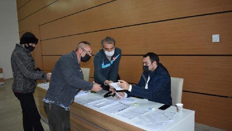 Sivas Belediyesinden esnaflara 1500 lira destek