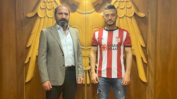 Sivasspor, Alaaddin Okumuşu transfer etti 3.5 yıllık sözleşme...