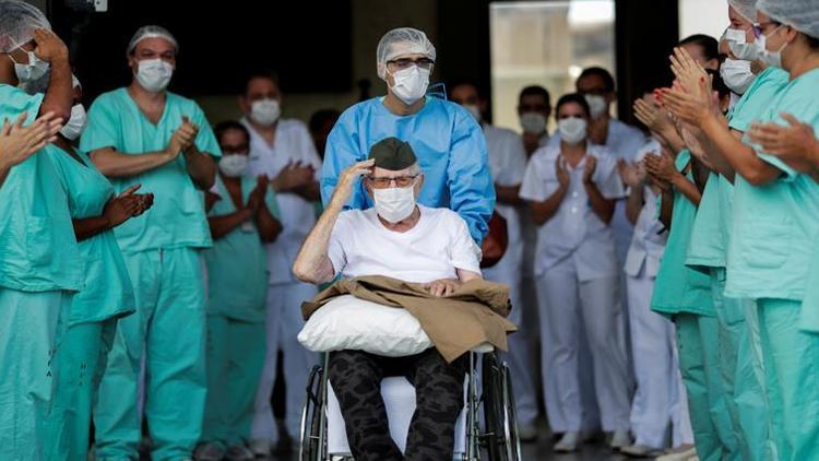 Venezueladan Brezilyaya koronavirüs hastaları için oksijen tüpü desteği
