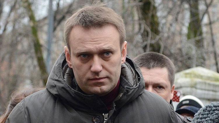 AB, Rus muhalif Navalnıyın serbest bırakılması çağrısında bulundu