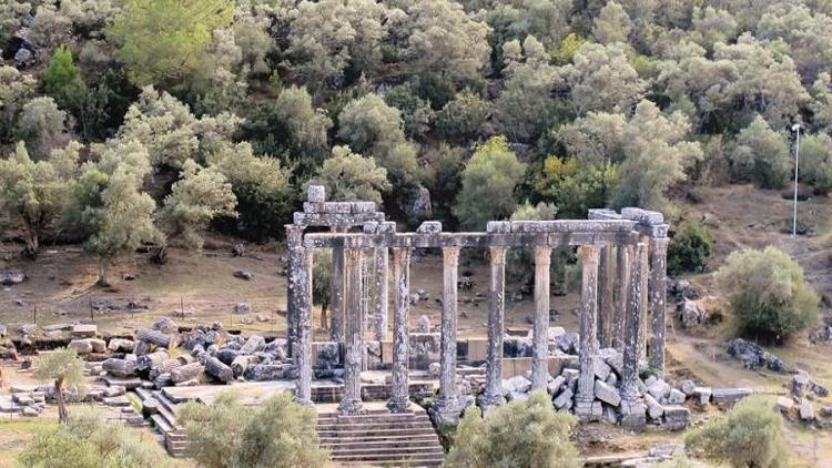 Asya’nın en iyi korunmuş tapınaklarından