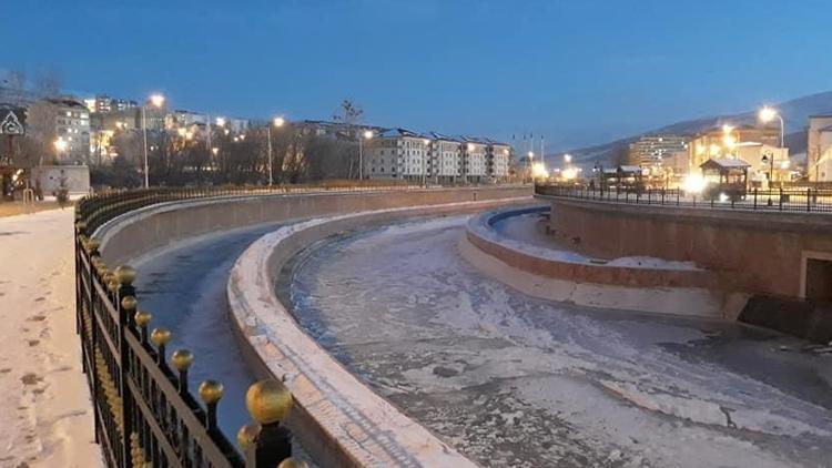 Çoruh Nehri dondu... Termometreler eksi 24 dereceyi gösterdi