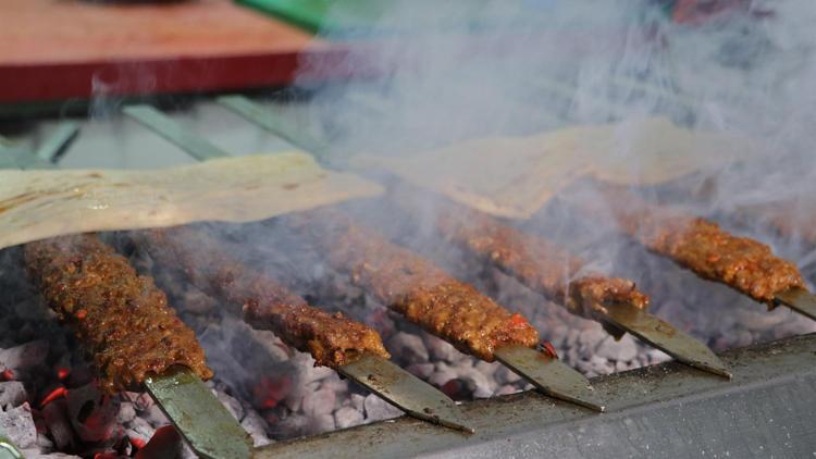 Adana kebabının dünya ikinciliği Adana Ticaret Odası'nı gururlandırdı