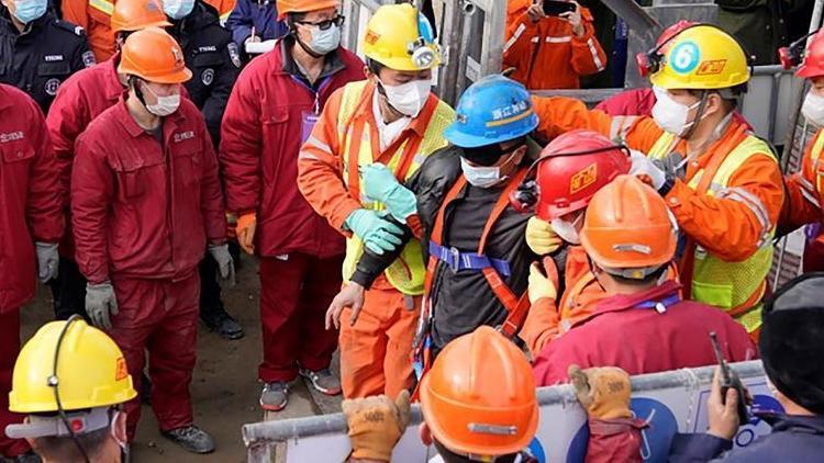 Çinde altın madeninde mahsur kalan işçiler öldü