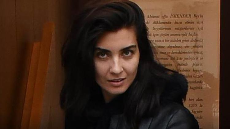 Tuba Büyüküstün yeni dizisinden servet kazanacak