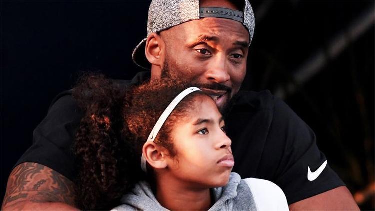 Kobe Bryant ve kızı Giannanın ölümünün ardından tam 1 yıl geçti