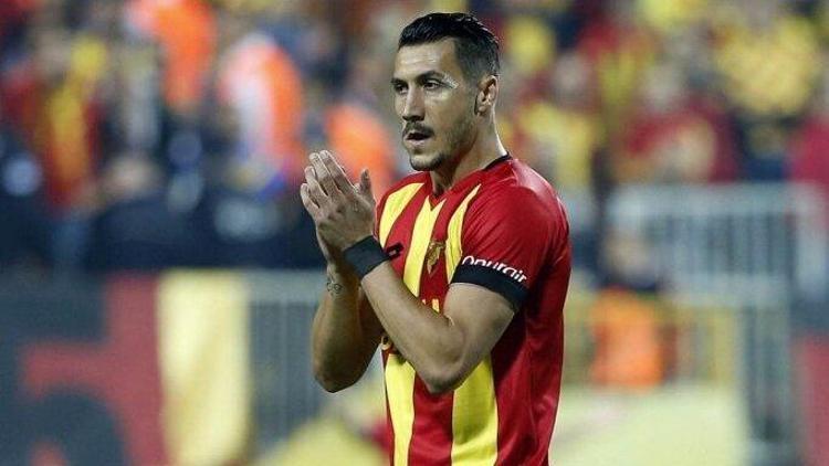 Göztepeli taraftarlar forvet kampanyası başlattı Adis Jahovic...