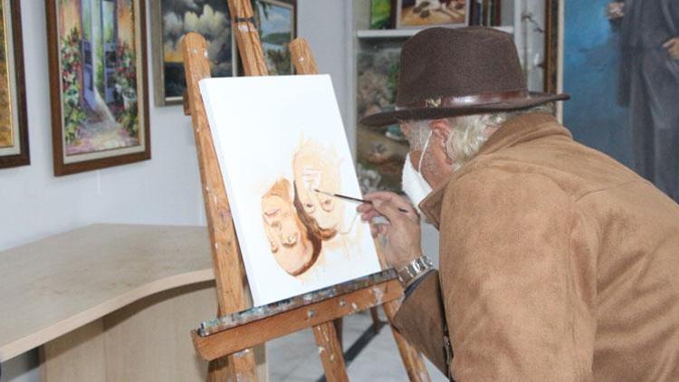 Adanalı ressam Prof. Şahin ve Dr. Türeci’nin tersten tablosunu çizdi
