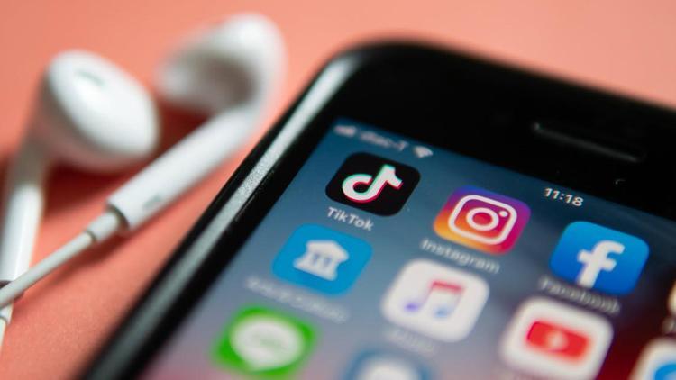 TikTok Hindistanda duvara çarptı, geri adım attı