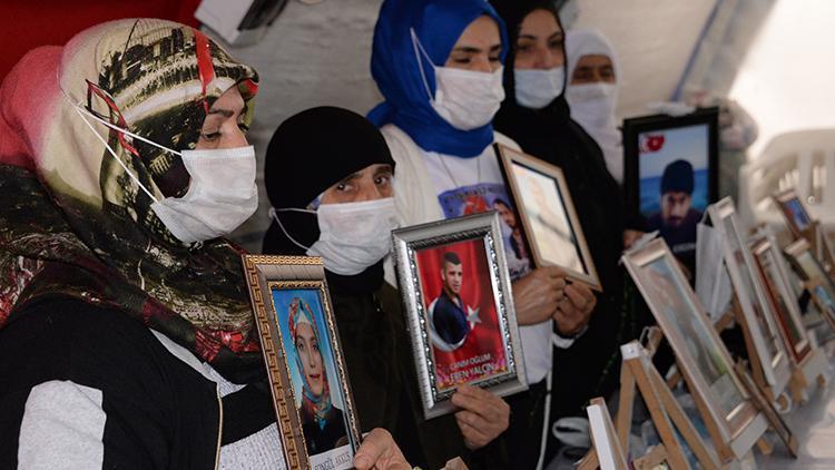 Diyarbakırda HDP önündeki evlat nöbetinde 514üncü gün