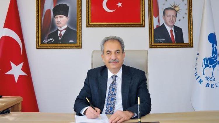 Akşehir Belediyesinden esnafları 129 bin lira destek
