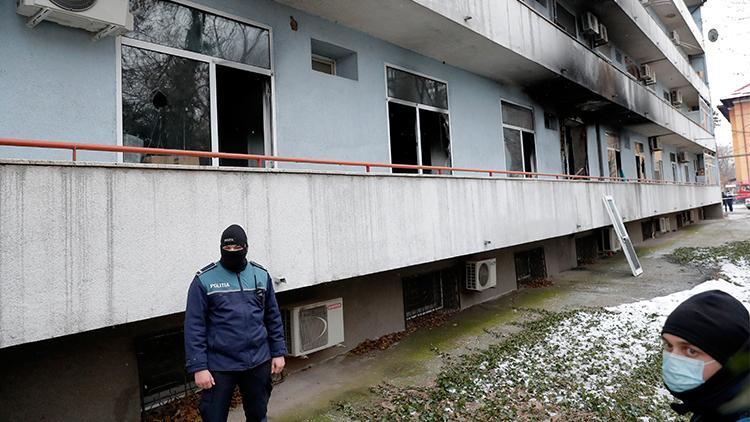 Romanyada koronavirüs hastanesinde feci yangın: 4 ölü