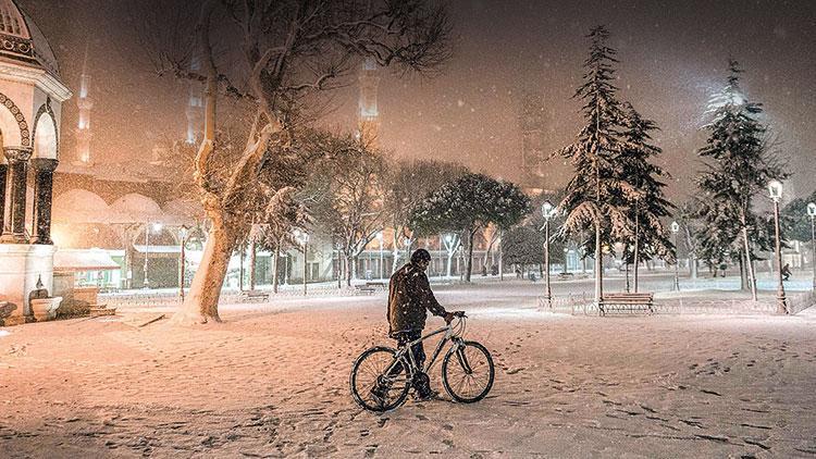 ‘İstanbul’a 1987 karı yağacak’ diyenlere Meteoroloji yanıtı: O kış bu kış değil
