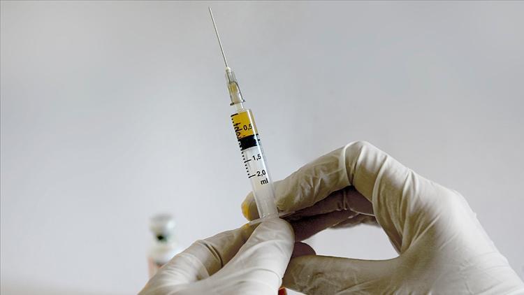 Öğretmenler için korona aşısı hazırlıkları başladı ‘MEB liste gönderecek…’