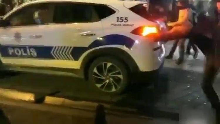 İstanbul Valiliği açıkladı Kadıköyde polis aracını taşlayan 8 kişiden 5i yakalandı