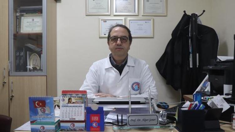 Prof. Dr. Alper Şenerden mutasyonlu virüse karşı çift maske uyarısı