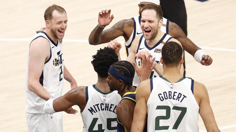 NBAde Gecenin Sonuçları: Jazz, Pacersı devirip galibiyet sayısını 19a çıkardı