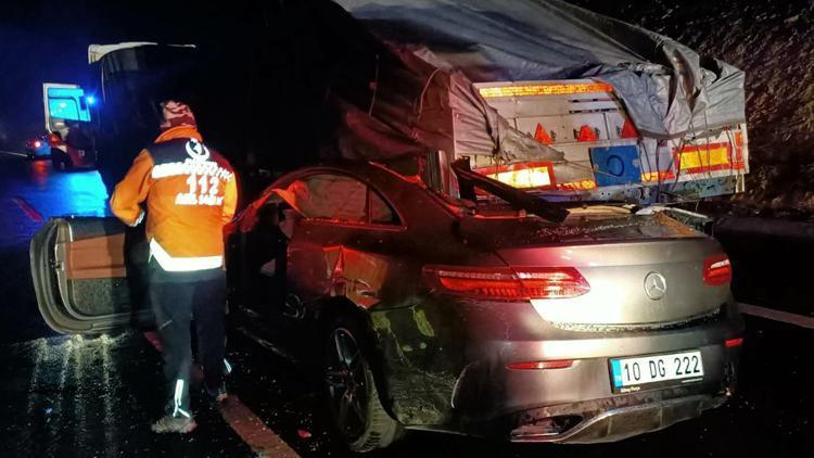 Eski Susurluk Belediye Başkanı İsmail Güneşin oğlu Doğan Güneş trafik kazasında hayatını kaybetti