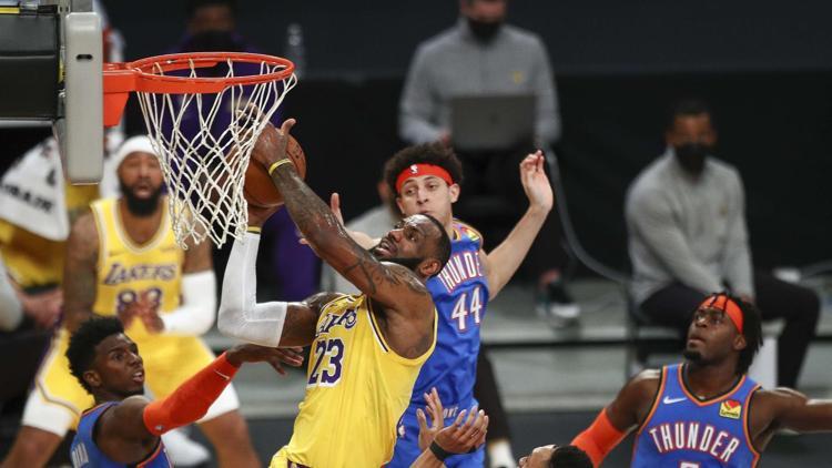NBAde Gecenin Sonuçları: Lakers, Thunderı uzatmada devirdi Üst üste 5. galibiyet...