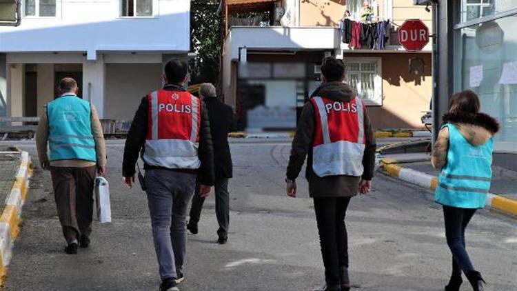 Sultanbeyli ilçe salgın denetim merkezi ekipleri 10 günde 6 bin denetim gerçekleştirdi