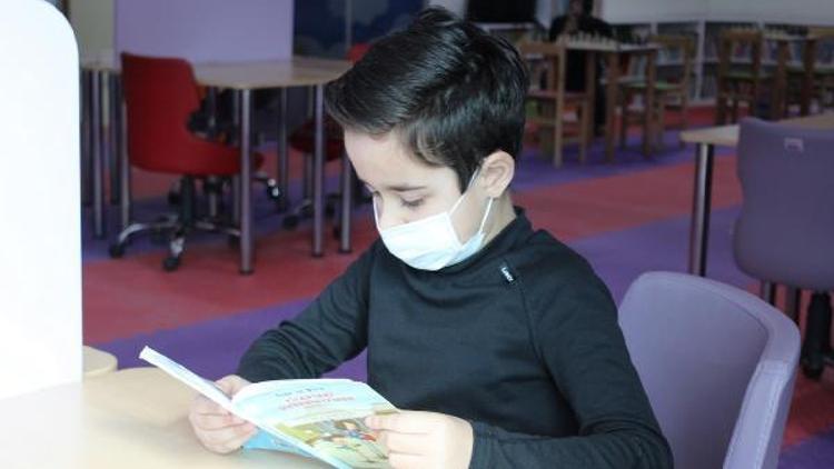 İstanbulda çocuk kütüphanesi açıldı