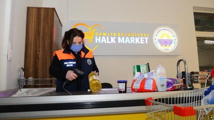 Gemlik Belediyesi Halk Market’ten faydalanan aile sayısı 350’yi geçti